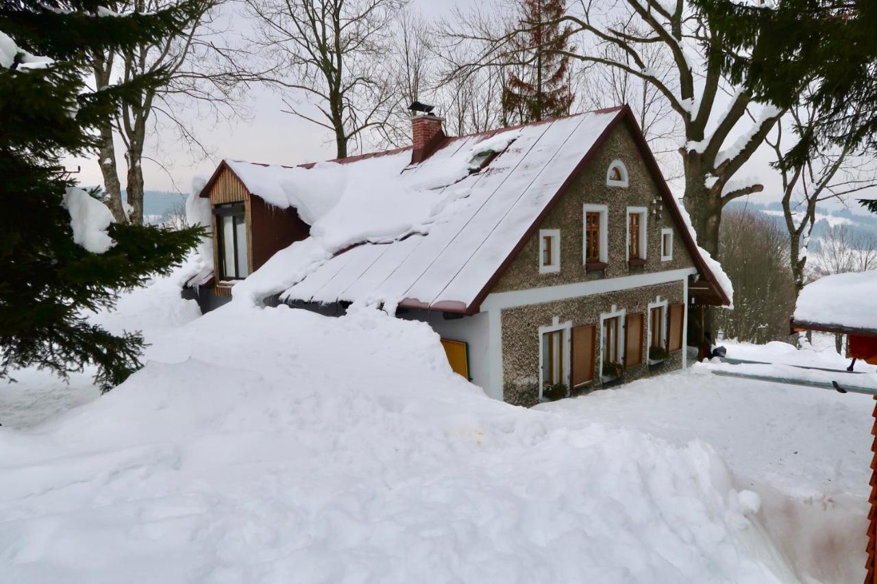 Chata U Zmrzlyho Vrchlabí المظهر الخارجي الصورة